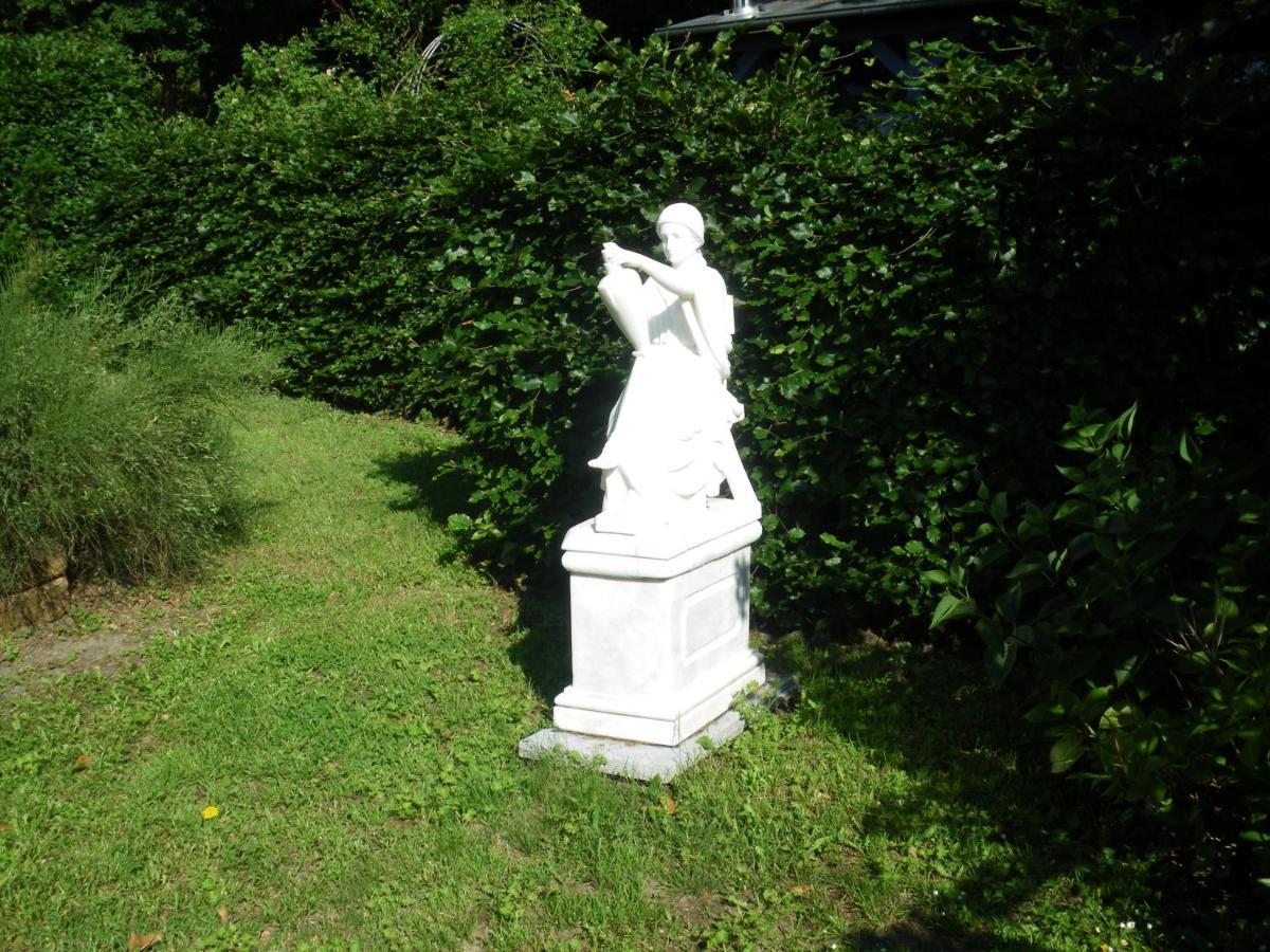 Villa Schulenburg In Putbus Auf Ruegen Exterior foto